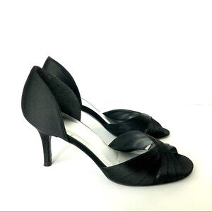 STUART WEITZMAN satin pumps size 7M